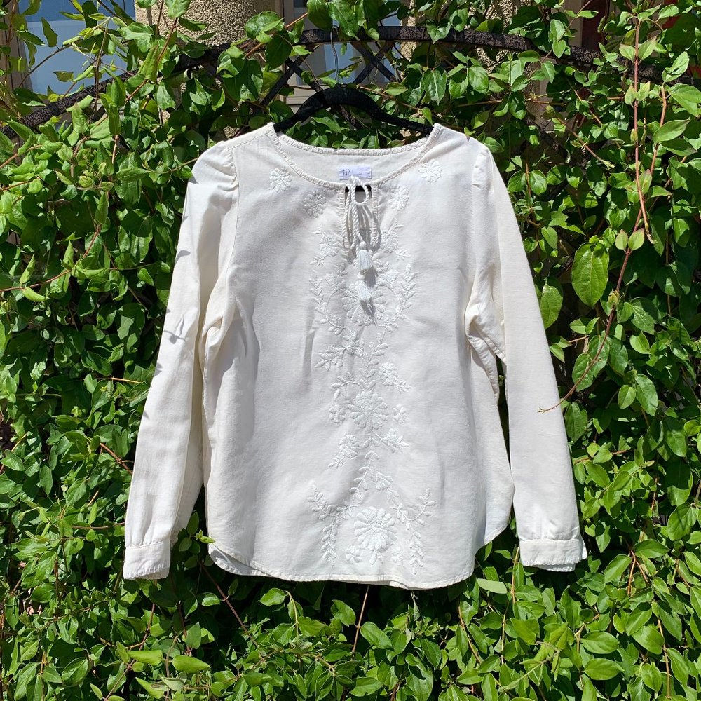 GAP Embroidered LInen Top
